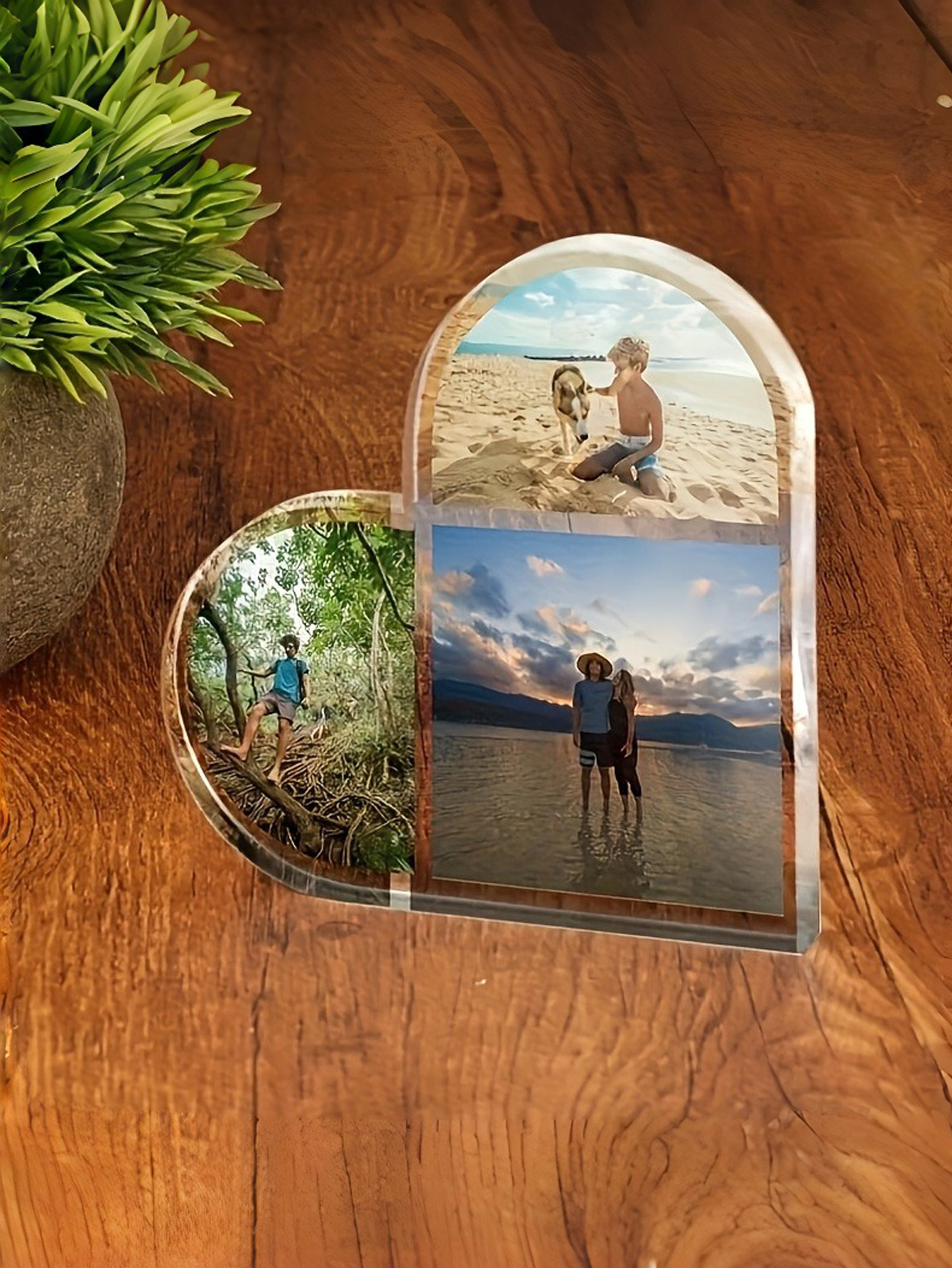 Personalized Acrylic Heart-Shaped Photo Decoration